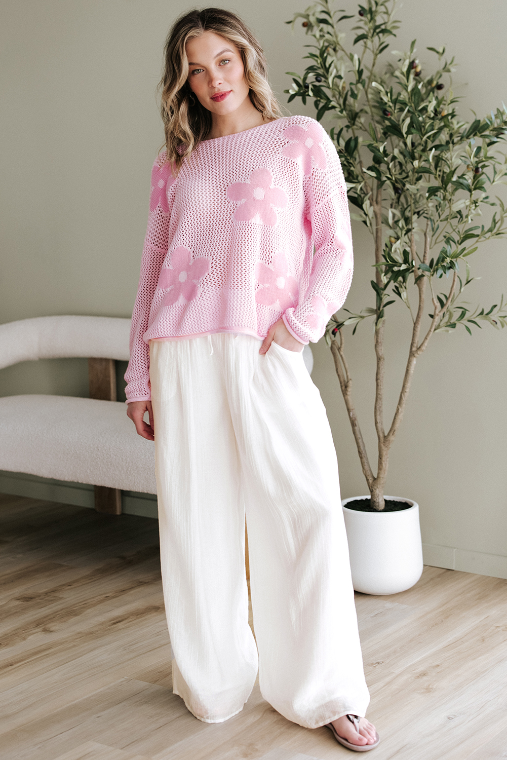 White Solid Drop Waist Pleated Wide Leg Casual Pants