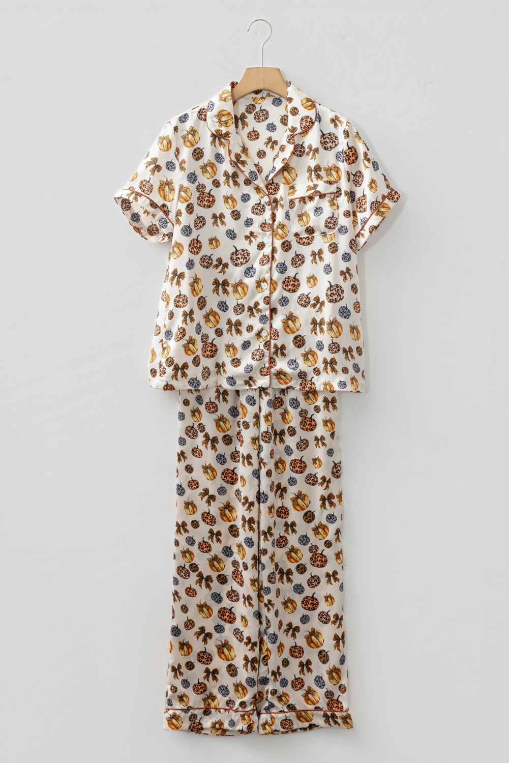 Beige Leopard Pumpkin Allover Halloween 2pcs Pajama Set