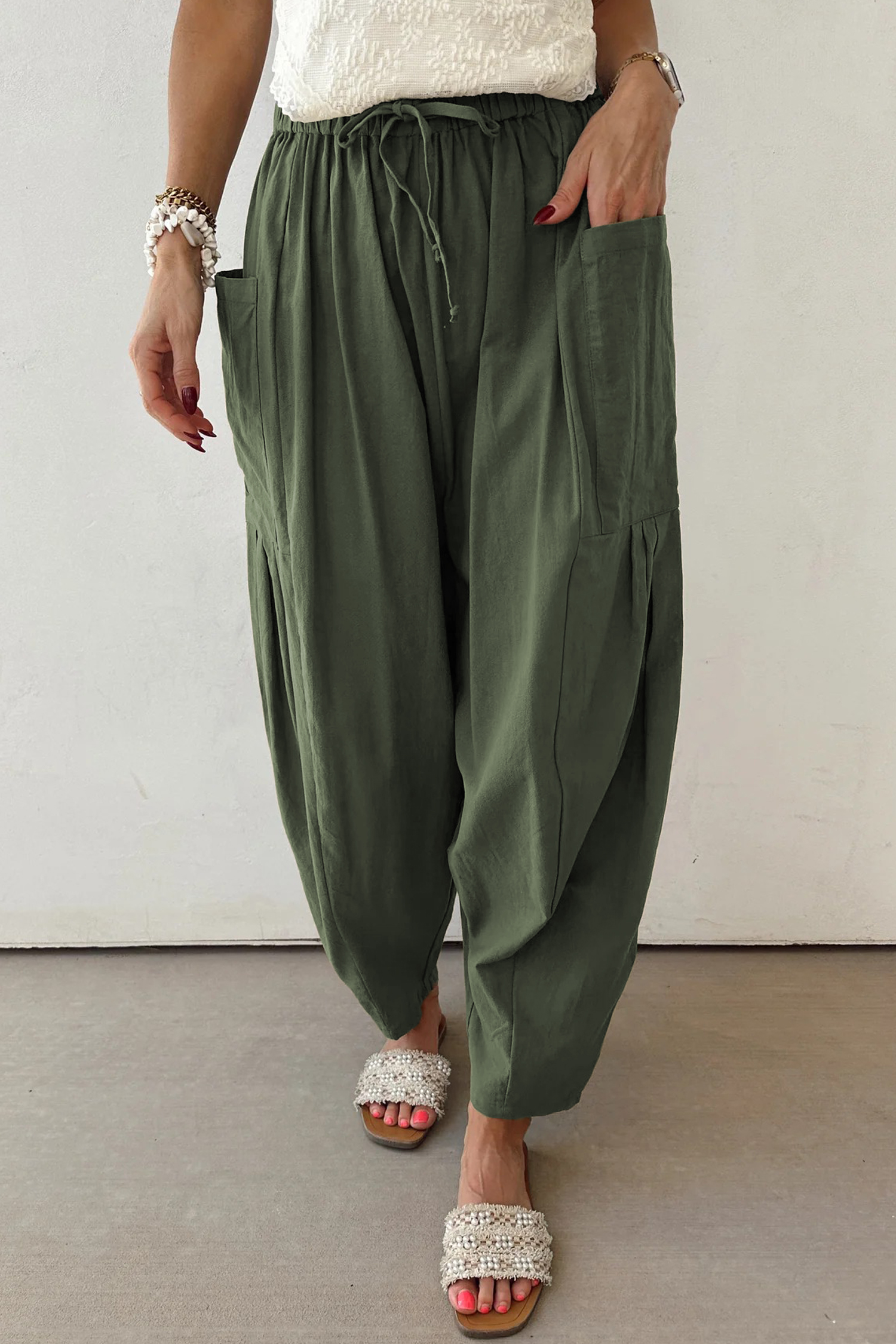 Black Drawstring Elastic Waist Patch Pocket Barrel Leg Casual Pants