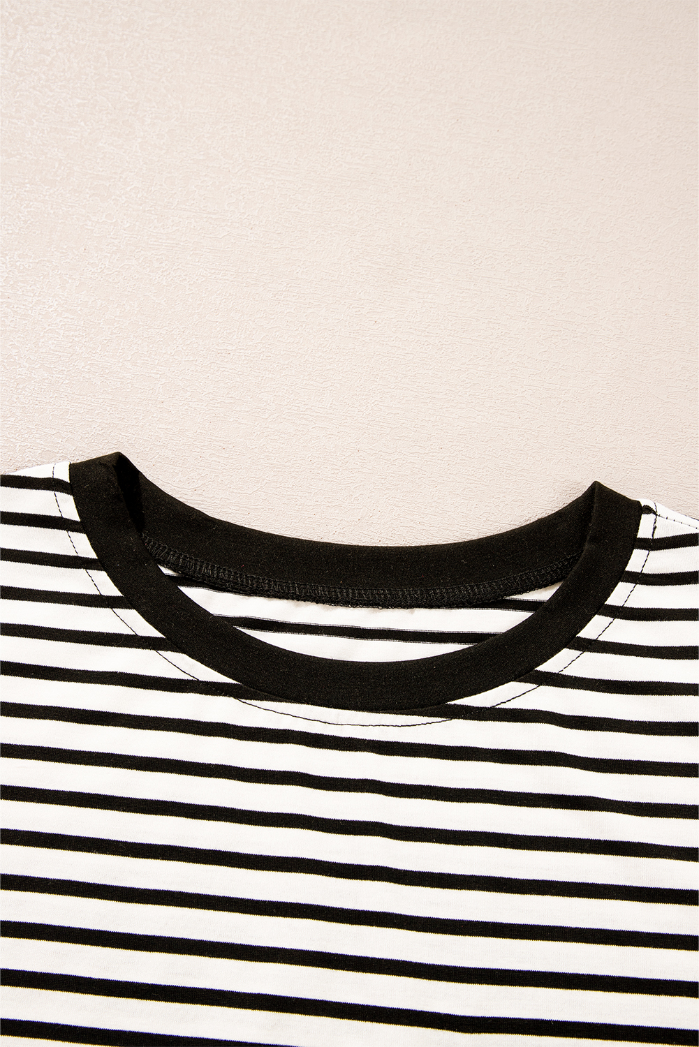 Red Stripe Chest Pocket Patch Round Neck Tank Top