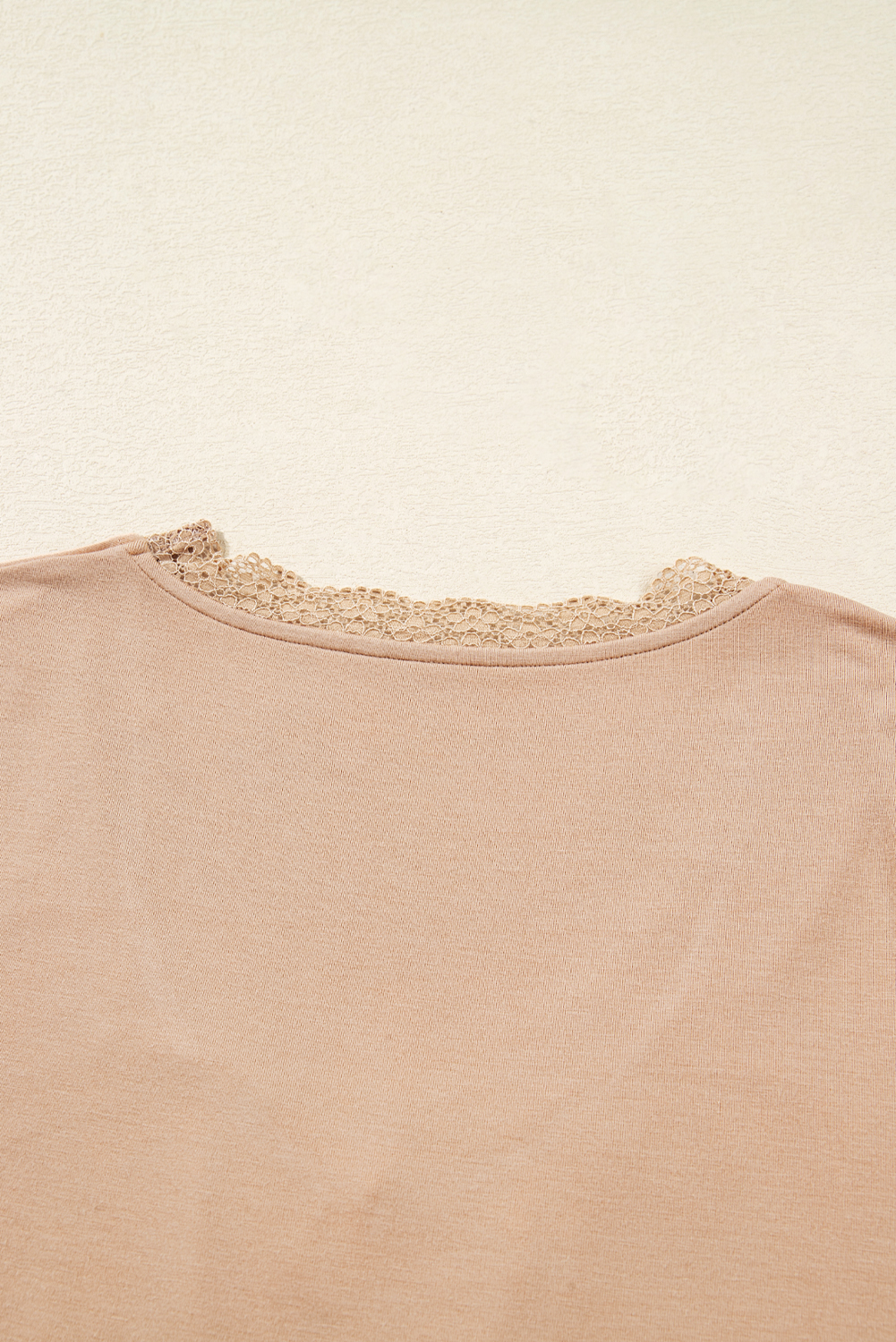 Red Dahlia Lace-trimmed Sweetheart Neckline Ruched Detail Long Sleeve T-shirt