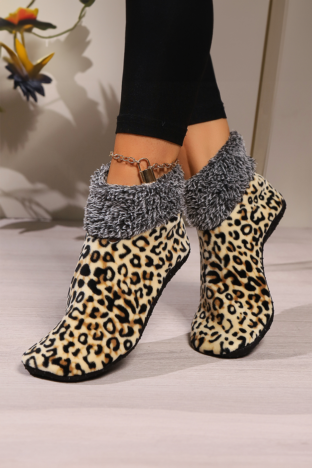 Beige Leopard Print Thermal Lined Socks