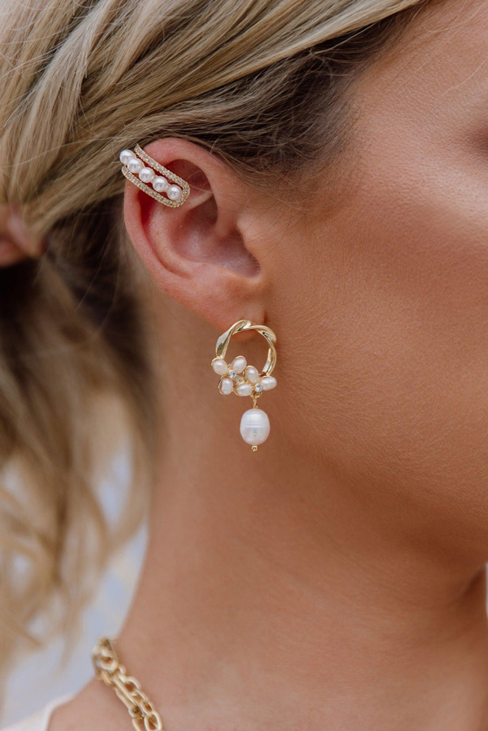 Gold Plated Hoop Pearl Casual Wear Stud Earring