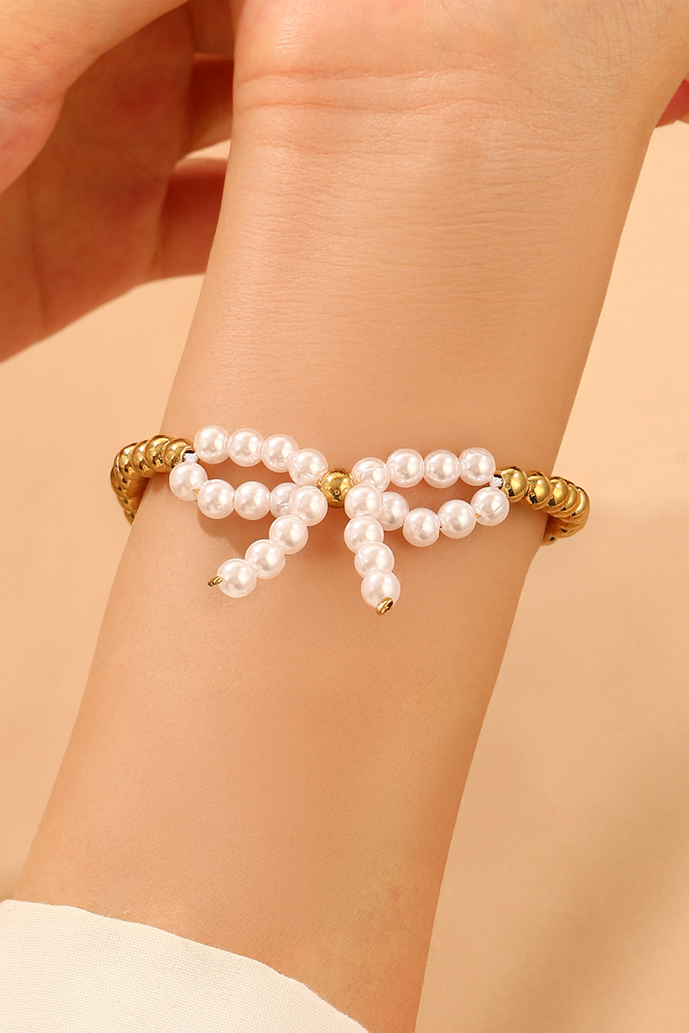 White Pearled Bow Knot Plated Beads Adjustable Bracelet