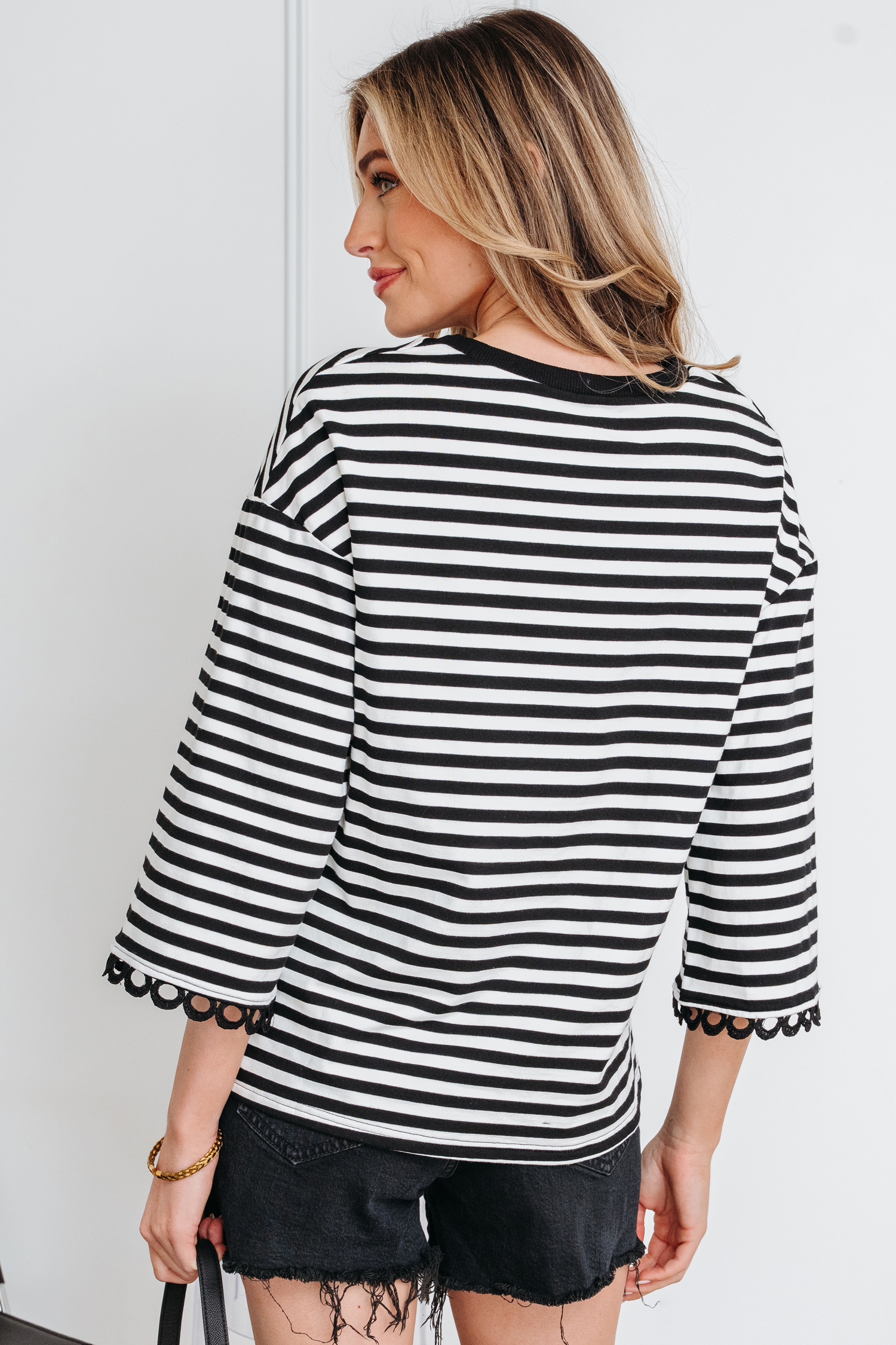 Racing Red Striped Print Drop Shoulder Lace Trim Bracelet Sleeve Loose Top