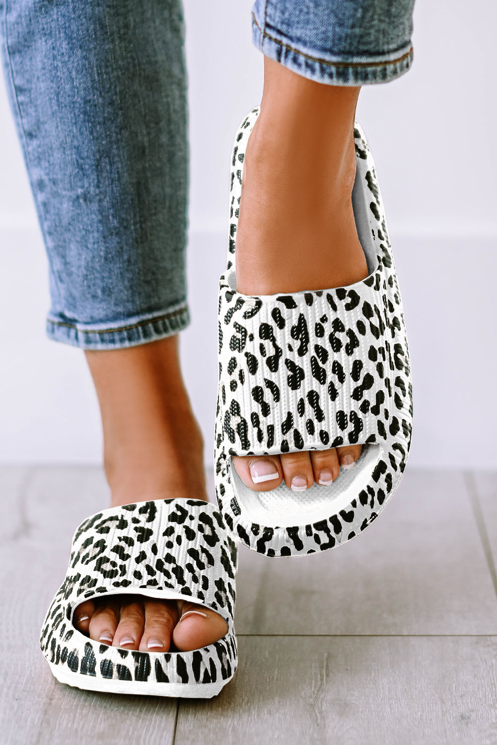 White Leopard Print Thick Sole Slip On Slippers