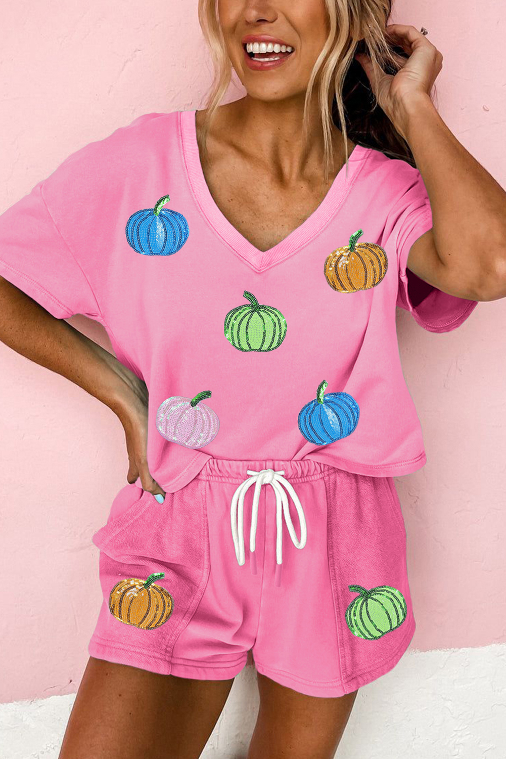 Bonbon Sequin Halloween Pumpkin Pattern V Neck Tee and Drawstring Bottoms Casual Short Set
